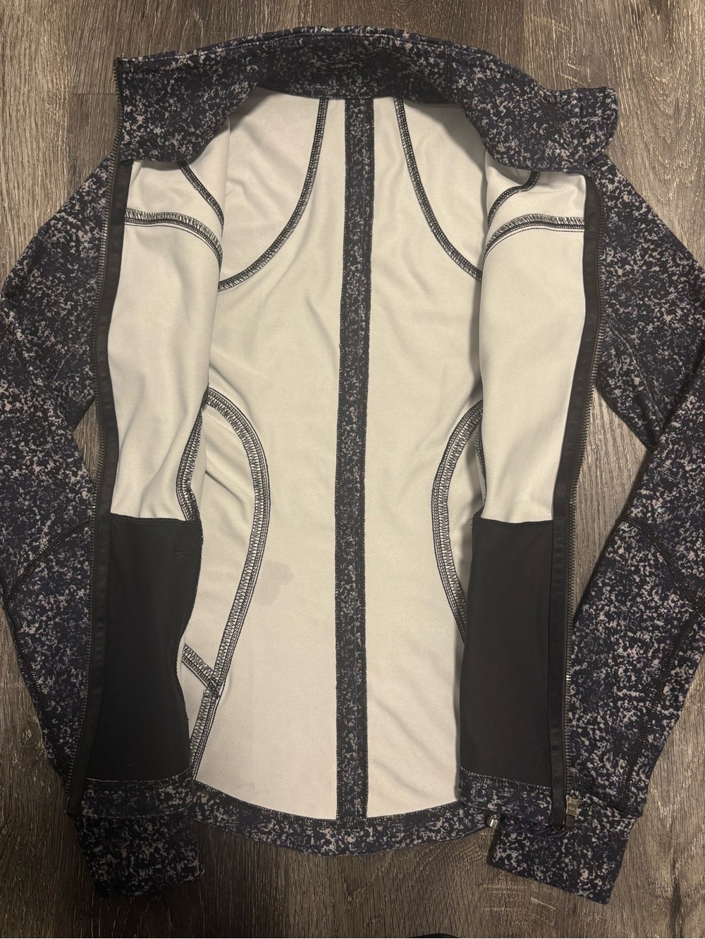 Lululemon Define Forme Jacket - Picture 11 of 14